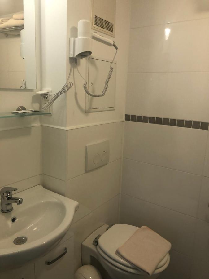 Burghotel Homberg Homberg  Eksteriør bilde